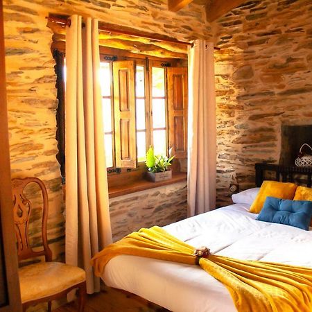 Casa Rural Bierzo Encantado Valle de Finolledo エクステリア 写真