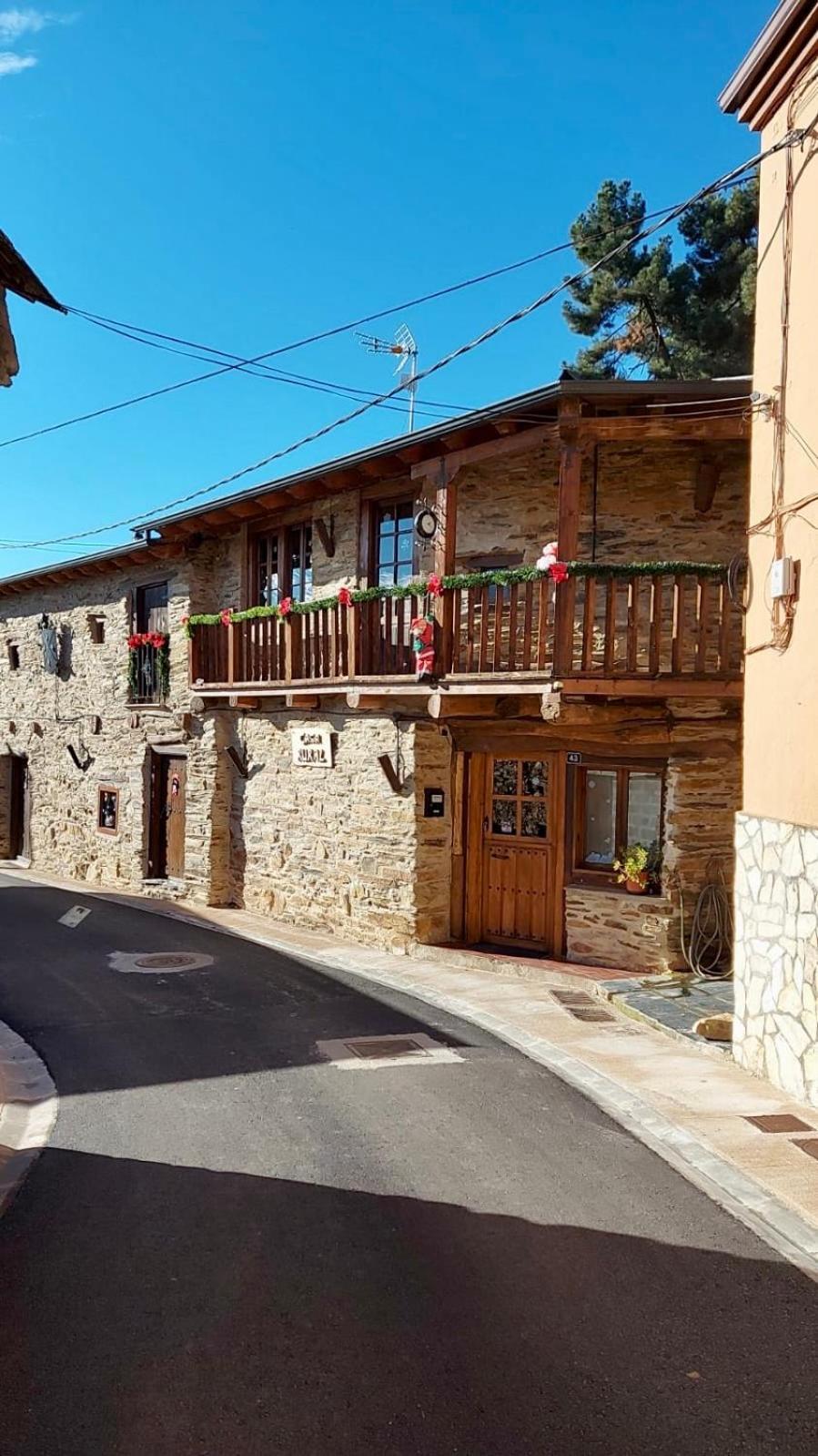 Casa Rural Bierzo Encantado Valle de Finolledo エクステリア 写真