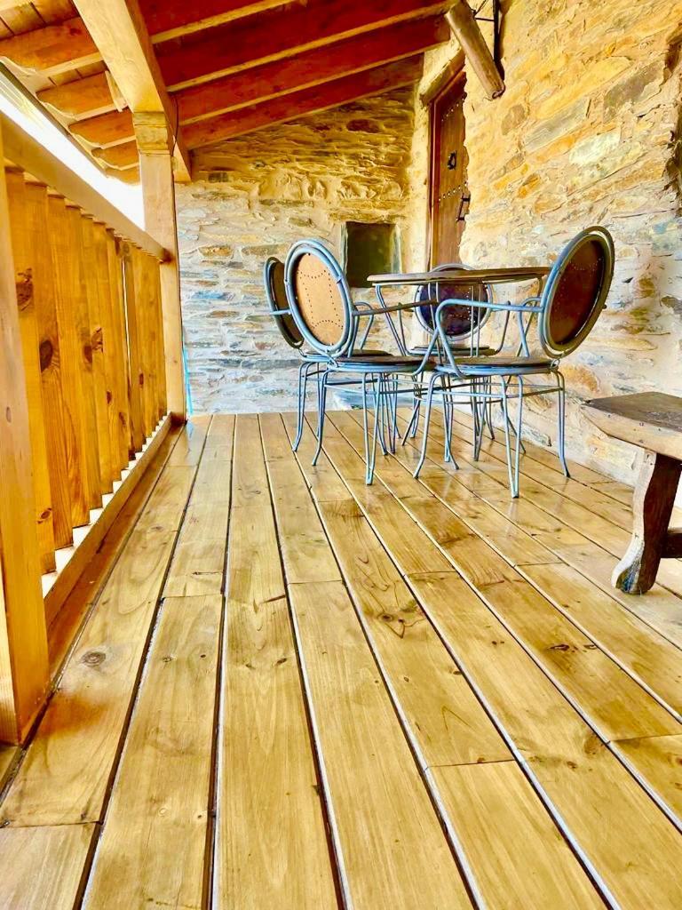 Casa Rural Bierzo Encantado Valle de Finolledo エクステリア 写真