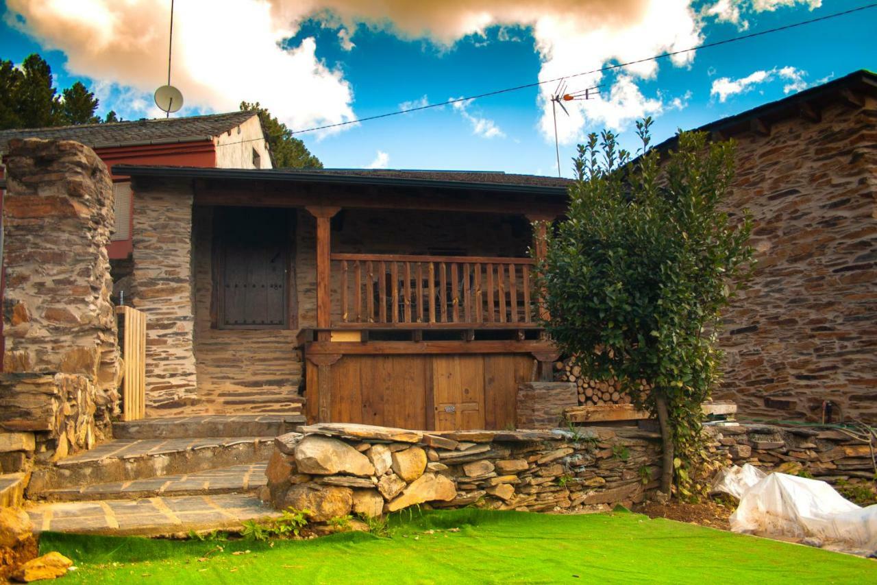 Casa Rural Bierzo Encantado Valle de Finolledo エクステリア 写真